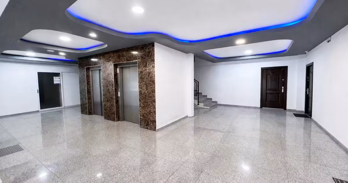 Apartament de vânzare cu 2 camere, mobilat în zona 13 Decembrie, Brașov