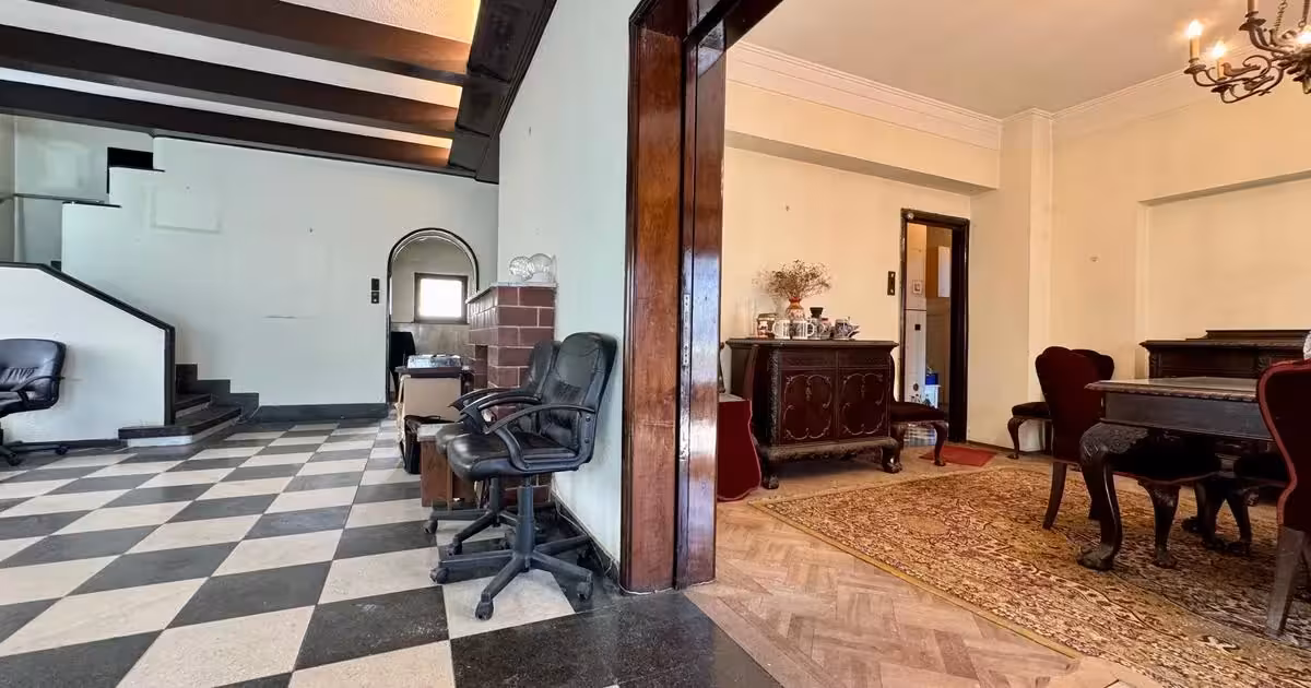 Casă individuală de vânzare cu 7 camere în zona Capitale, Sector 1