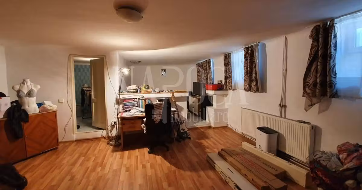 Apartament de vânzare cu 2 camere în zona Central, Cluj-Napoca
