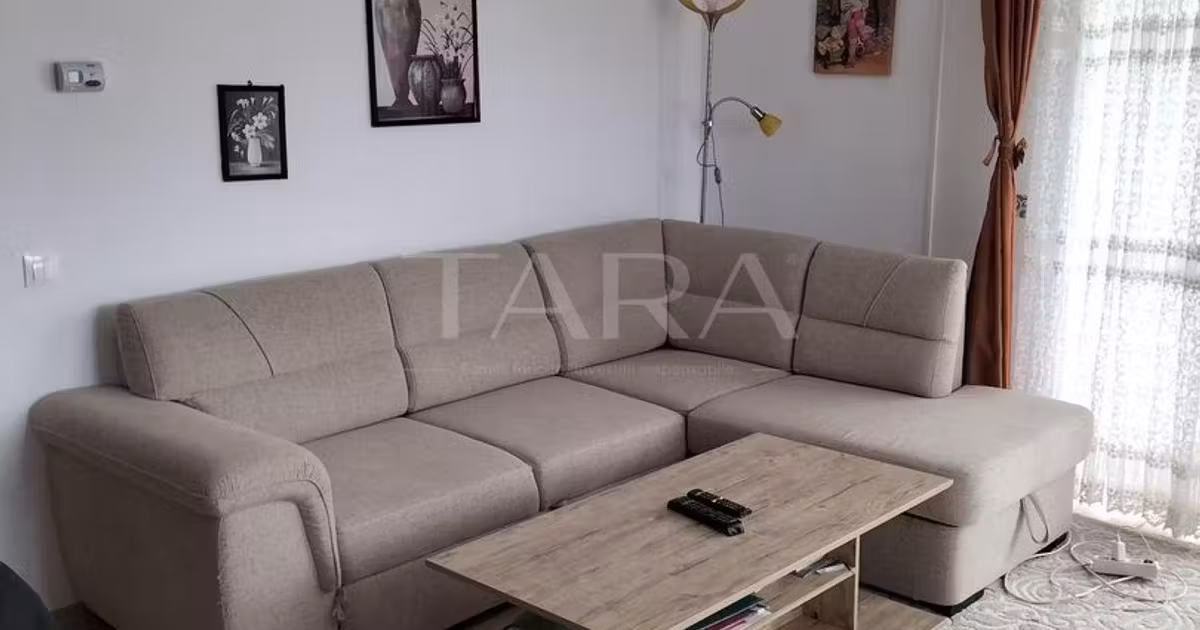Penthouse de vânzare cu 3 camere, mobilat în zona Vest, Cluj-Napoca