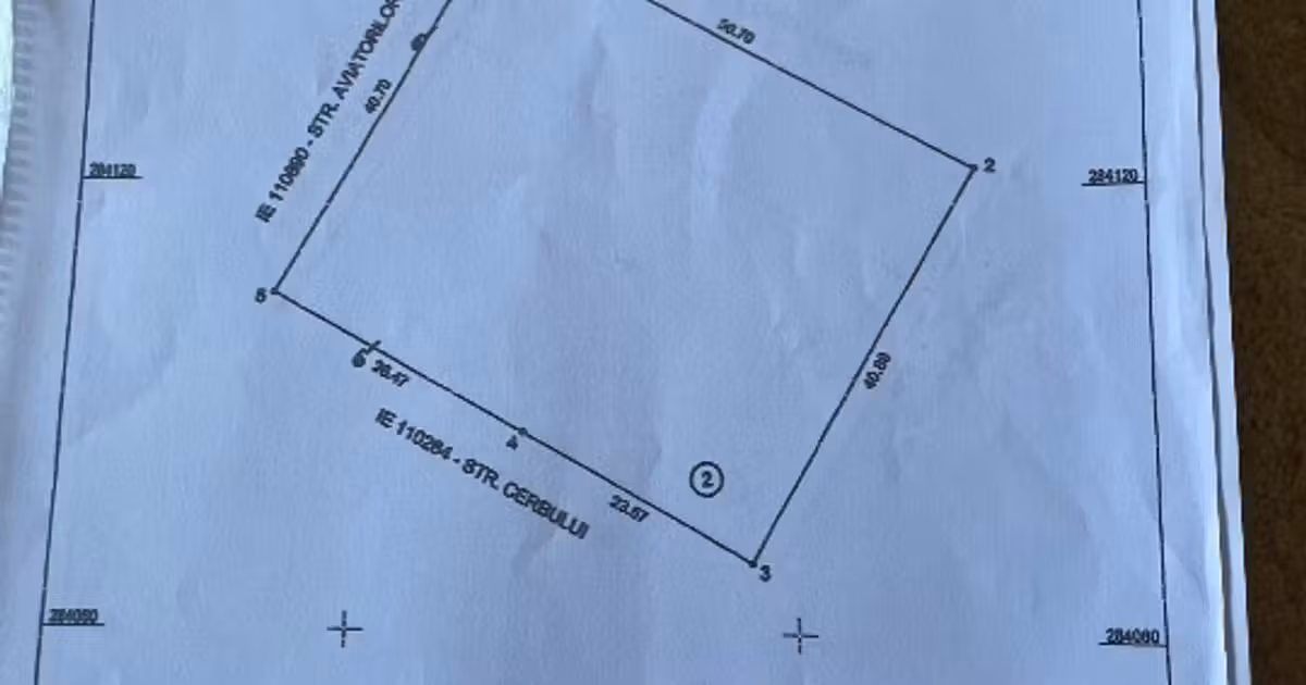 Teren Construcții intravilan de vânzare de 2055 mp, în Tuzla