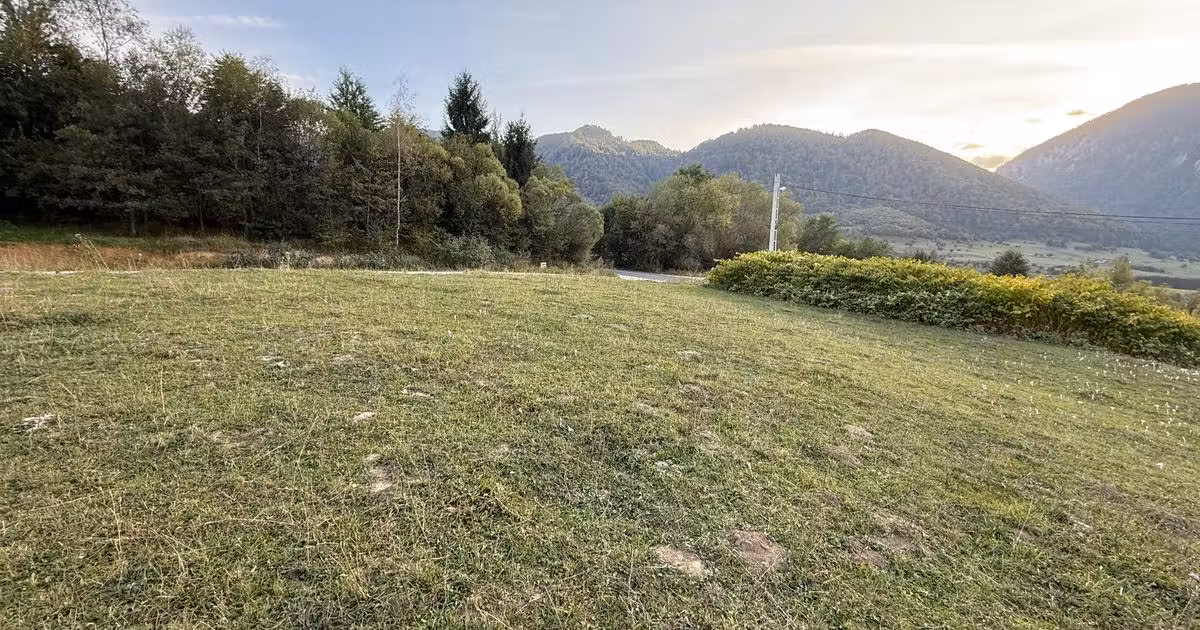 Teren Construcții intravilan de vânzare de 500 mp, în Bran