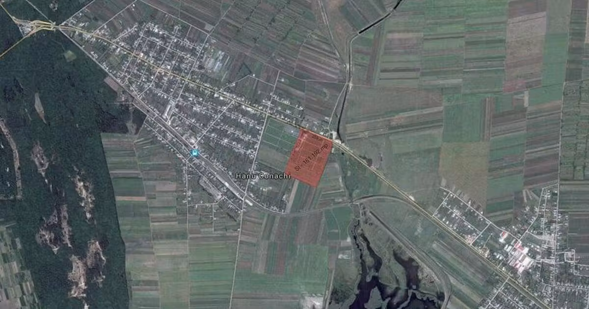 Teren Construcții intravilan de vânzare de 161192 mp, în Hanu Conachi