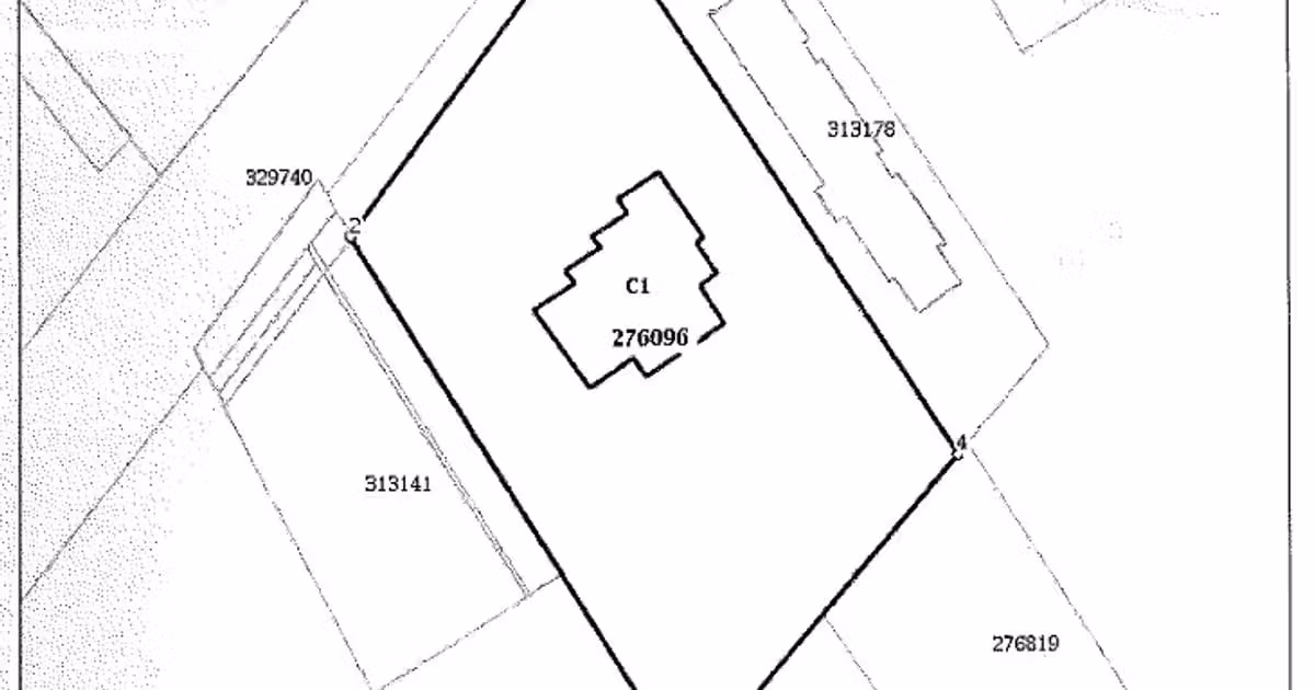 Proprietate specială de vânzare 390 mp în zona Bună Ziua, Cluj-Napoca