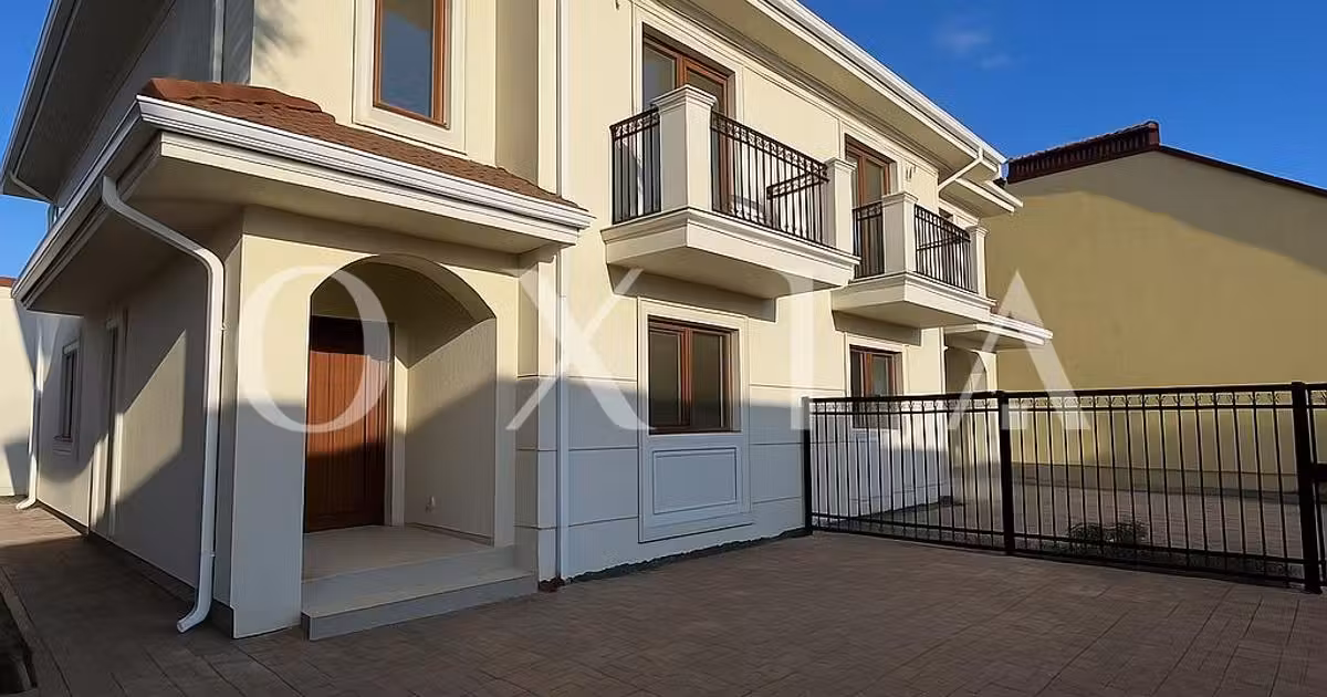 Duplex de vânzare cu 4 camere în zona Dâmbovița, Timișoara