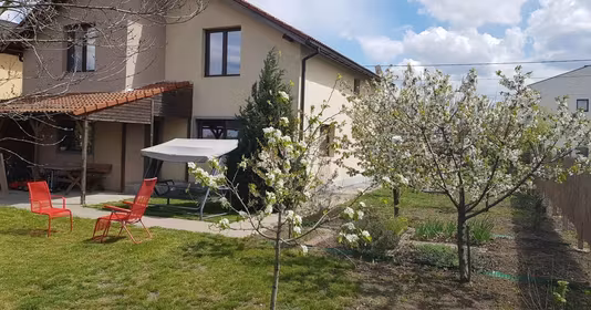 Casă Aradului