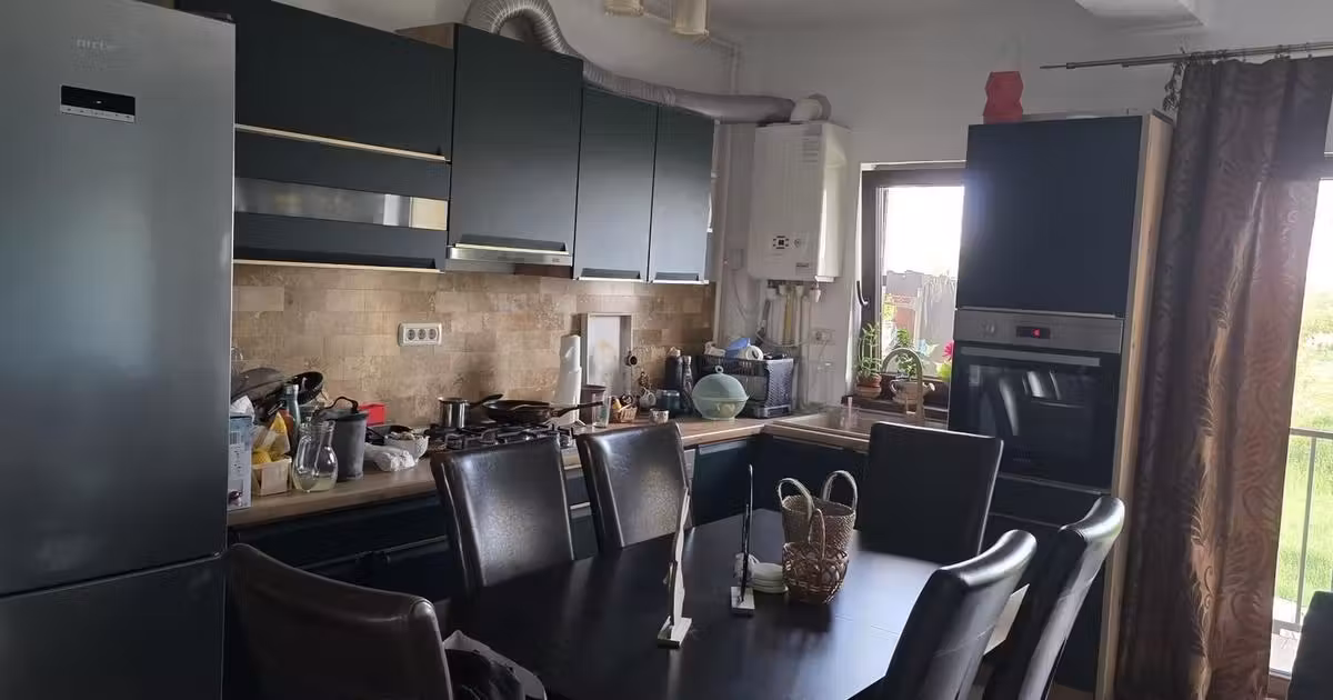 Apartament de vânzare cu 3 camere, mobilat în zona Braytim, Timișoara