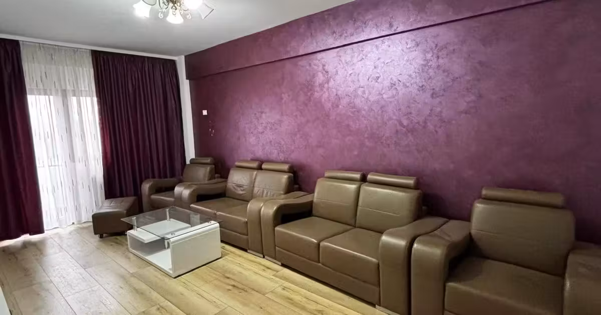 Apartament de vânzare cu 3 camere în zona Agrement Ostroveni, Râmnicu Vâlcea