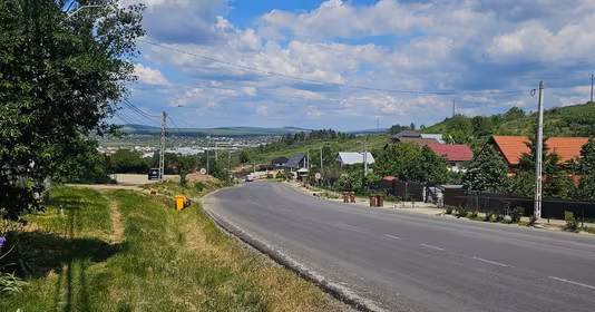 Teren Tomești