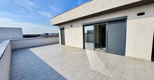 Apartament Ghirodei
