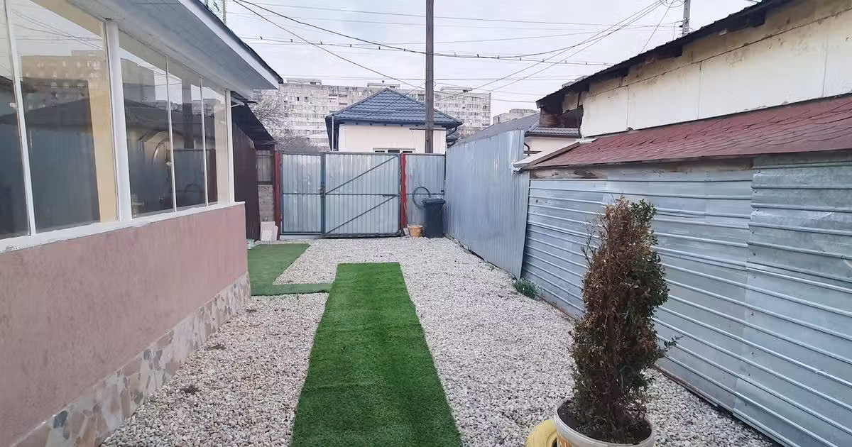 Casă individuală de vânzare cu 4 camere în zona Ferentari, Sector 5