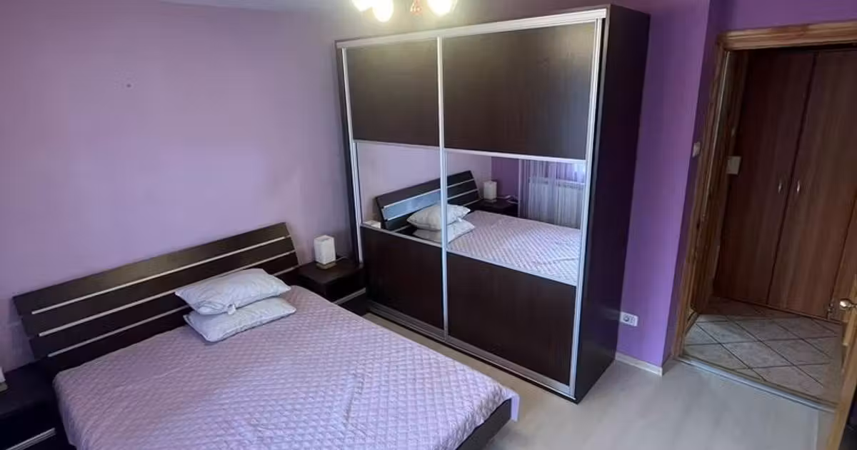 Apartament de vânzare cu 3 camere, mobilat în zona Faleza Nord, Constanța