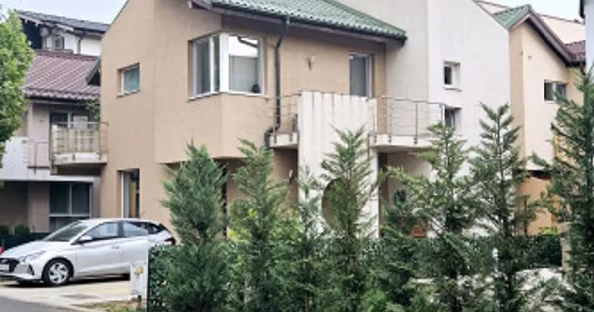 Casă individuală de vânzare cu 4 camere, mobilată în zona Berceni, Sector 4