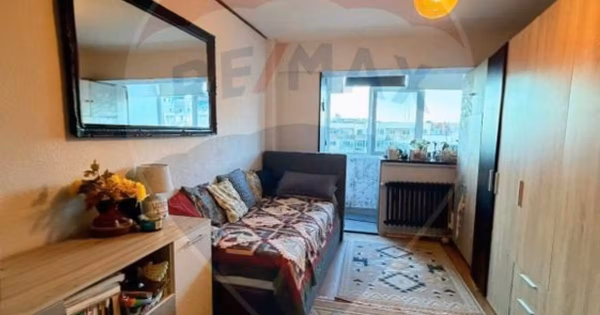Apartament de vânzare cu 2 camere, mobilat în zona Calea București, Craiova