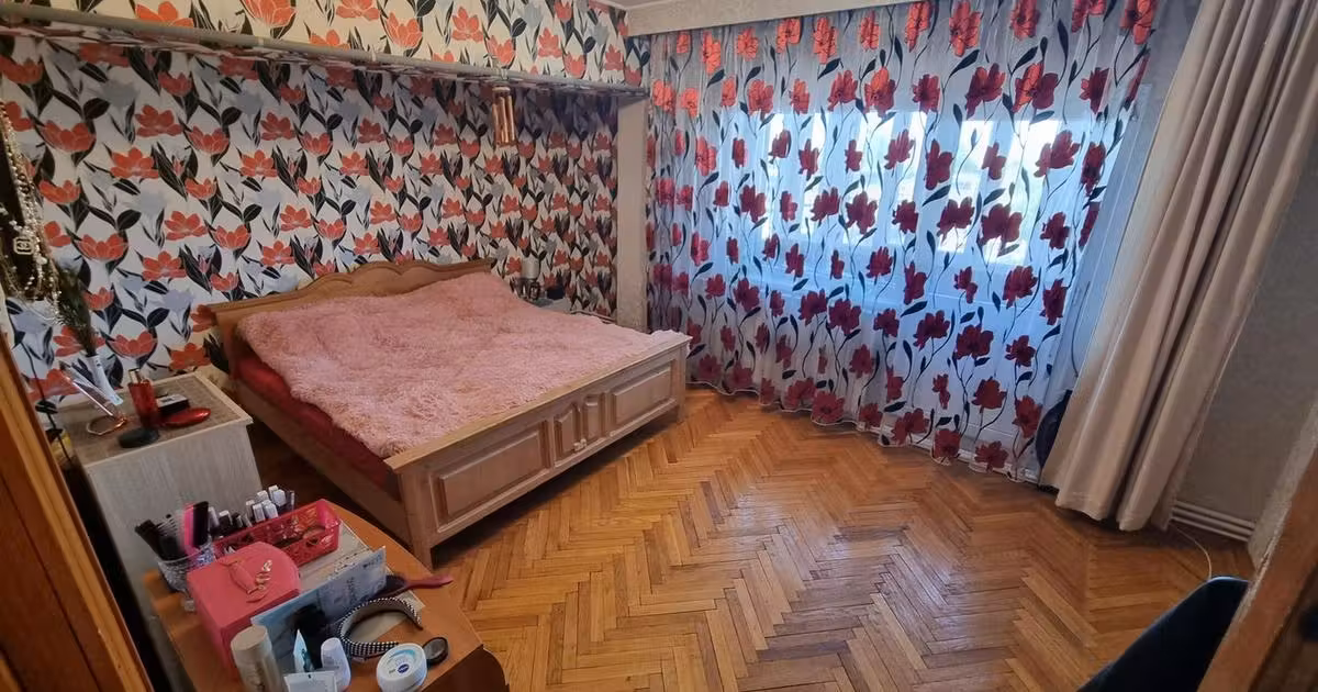 Apartament de vânzare cu 4 camere în zona ICIL, Constanța
