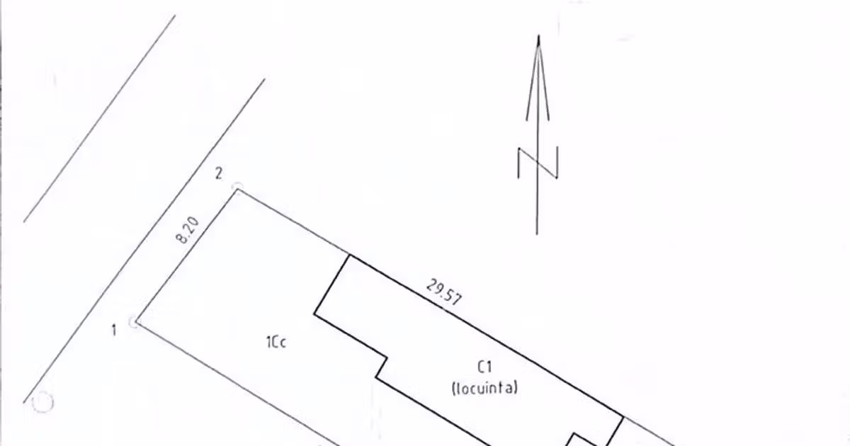 Casă individuală de vânzare cu 2 camere în zona 1 Mai, Sector 1