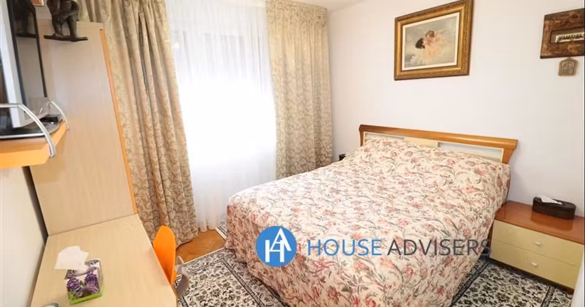 Apartament de vânzare cu 3 camere, mobilat în zona 1 Mai, Sector 1