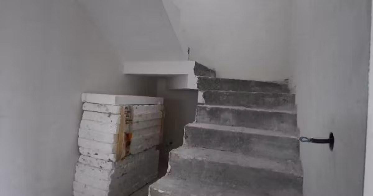 Casă individuală de vânzare cu 4 camere în Joița
