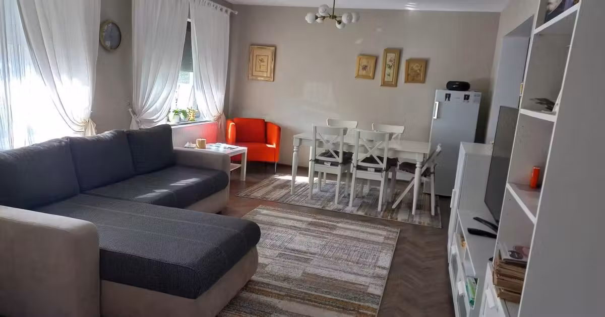Casă individuală de vânzare cu 4 camere, mobilată în Lumina