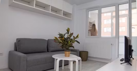 Apartament Militari