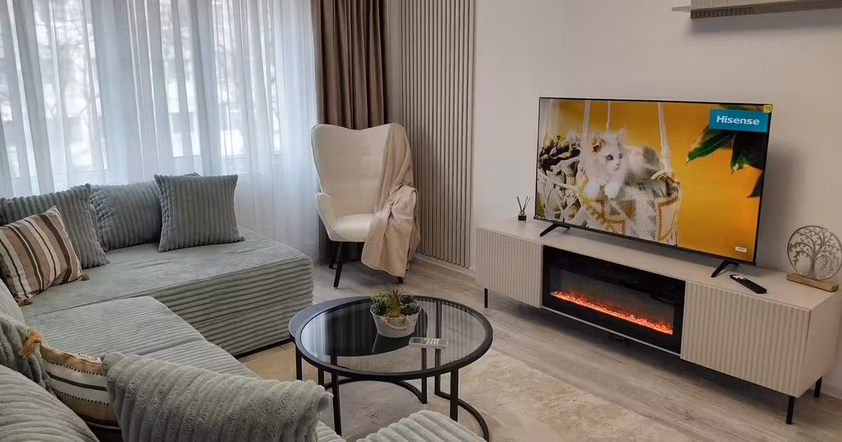 Apartament de vânzare cu 3 camere, mobilat în zona Micro 16, Galați