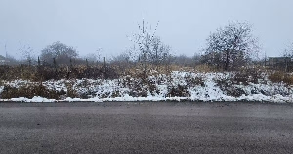 Teren Construcții intravilan de vânzare de 2300 mp, în Vânători