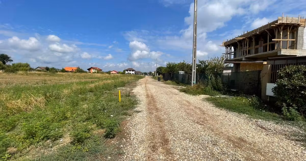 Teren Construcții intravilan de vânzare de 1500 mp, în Ghermănești