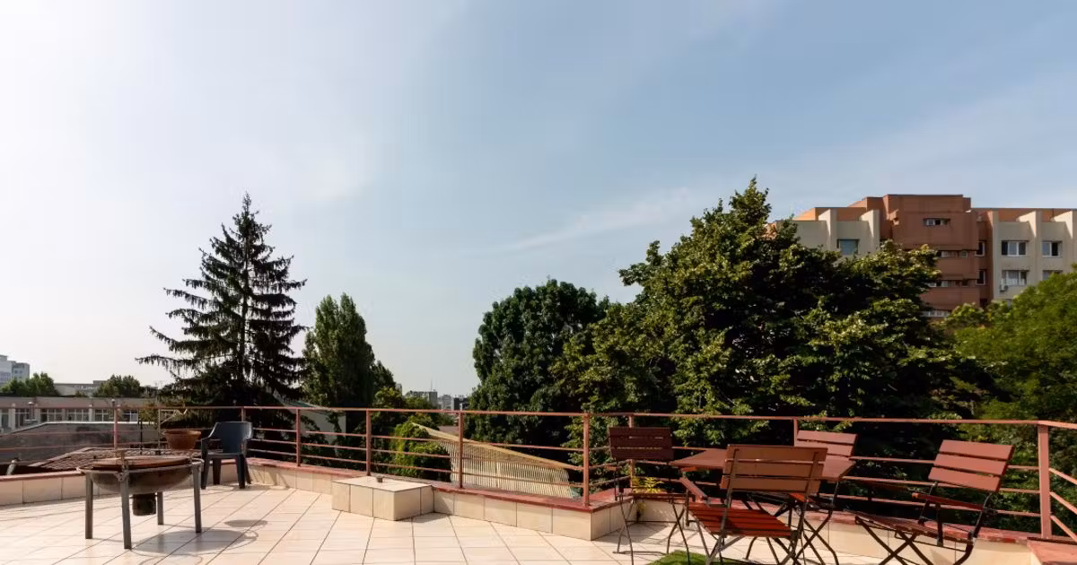 Casă individuală de vânzare cu 9 camere, mobilată în zona Unirii, Sector 3