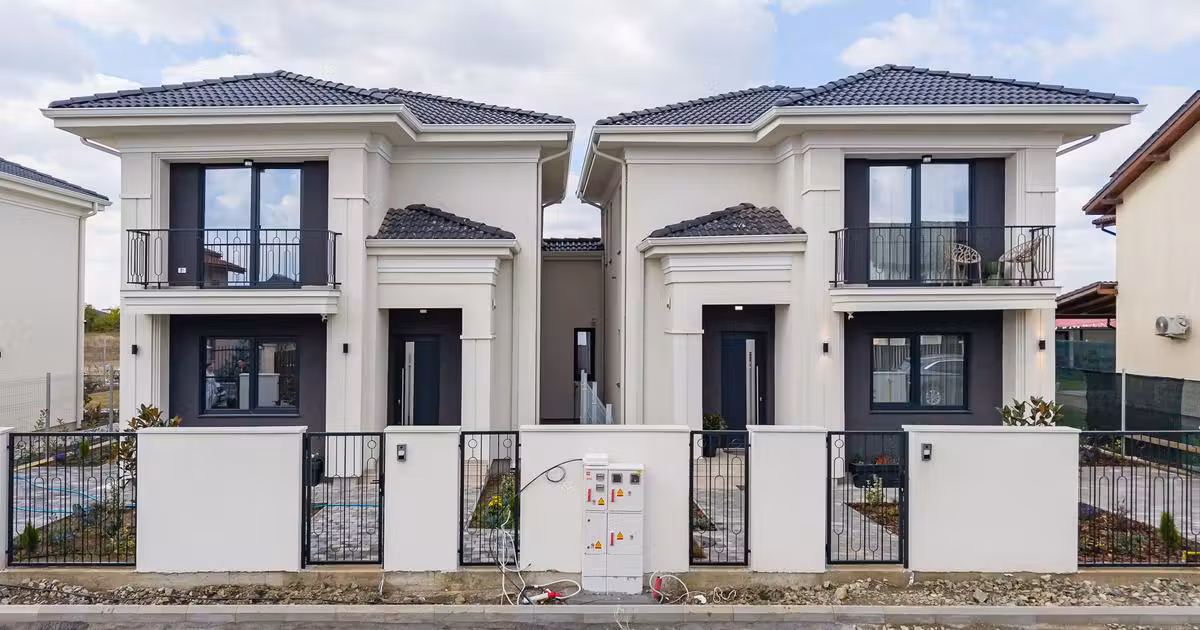 Casă de vânzare cu 3 camere în Moșnița Nouă