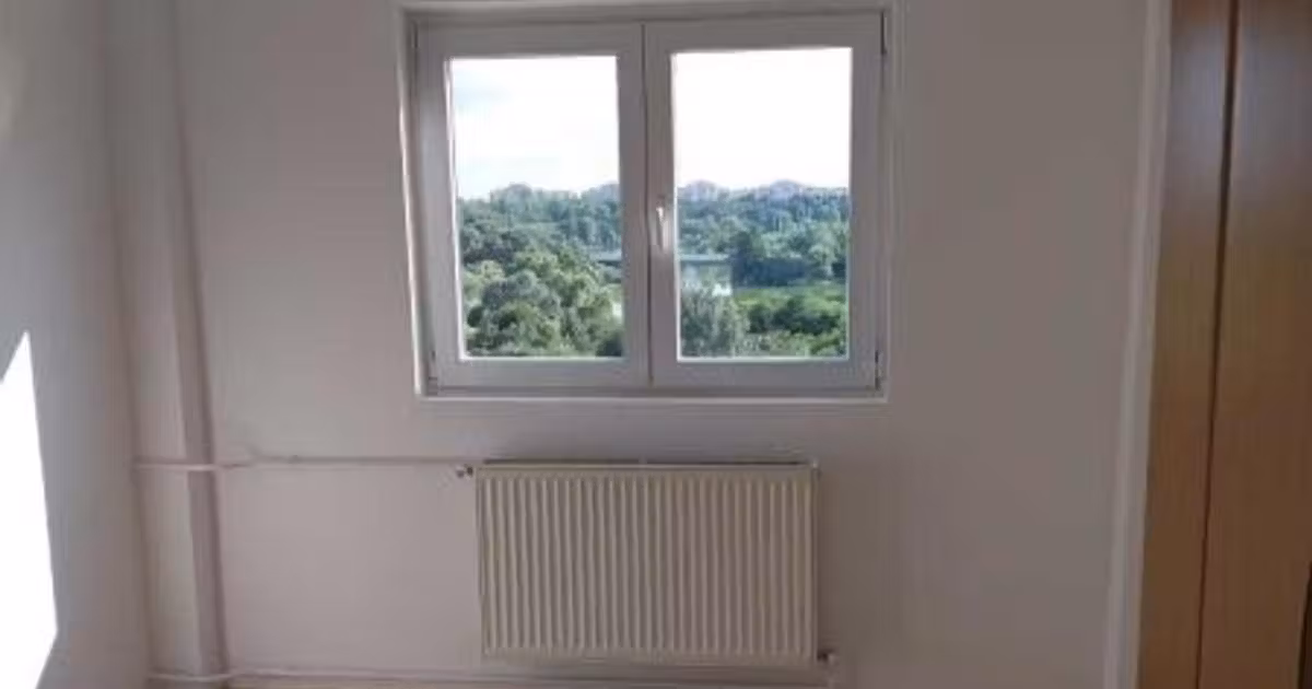 Apartament de vânzare cu 3 camere în zona Tineretului, Sector 4