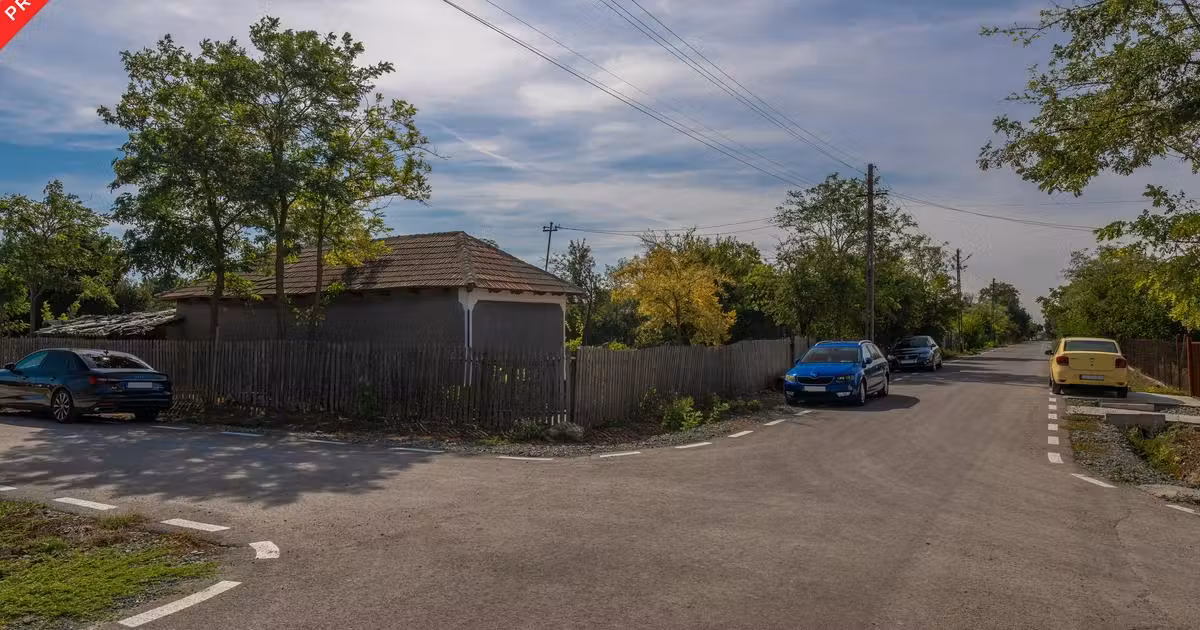 Teren Construcții intravilan de vânzare de 2106 mp, în Potârnichea