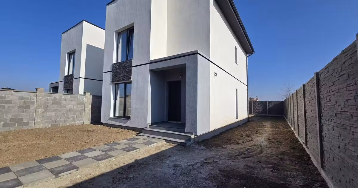 Duplex de vânzare cu 4 camere în Giroc