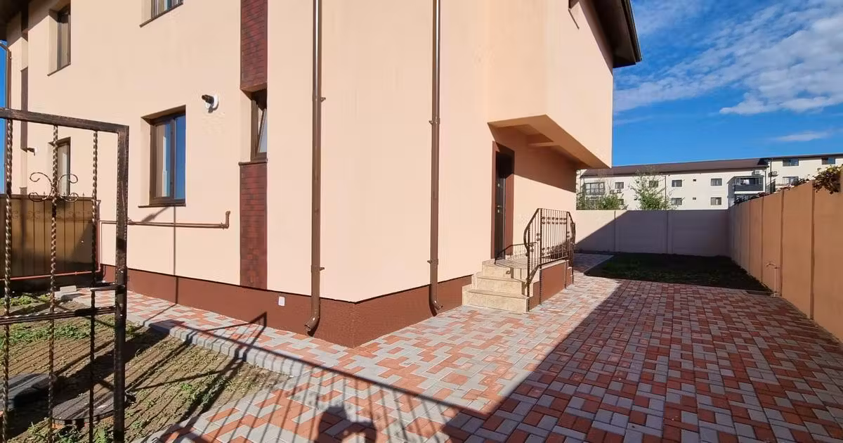 Casă de vânzare cu 4 camere în zona Prelungirea Ghencea, Sector 6