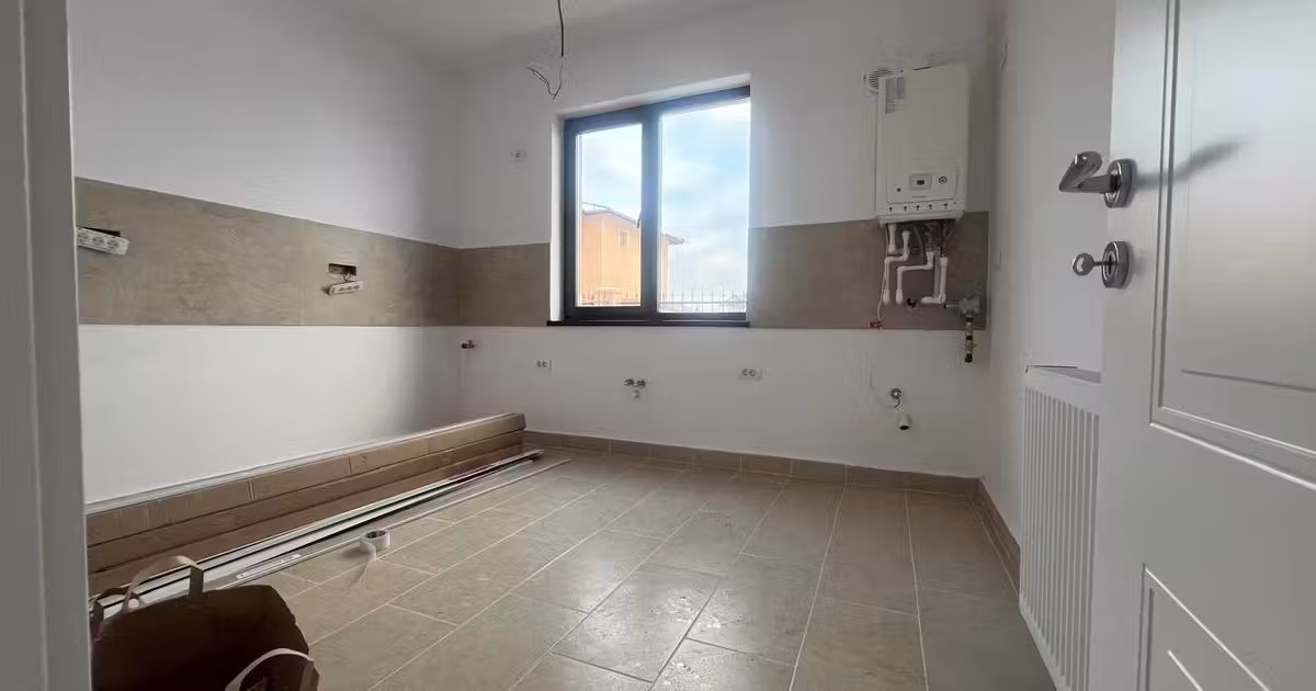 Duplex de vânzare cu 4 camere în zona Prelungirea Ghencea, Sector 6
