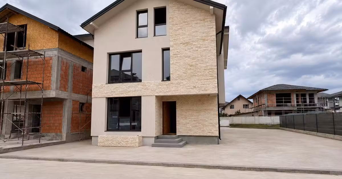 Casă individuală de vânzare cu 4 camere în zona Prelungirea Ghencea, Sector 6