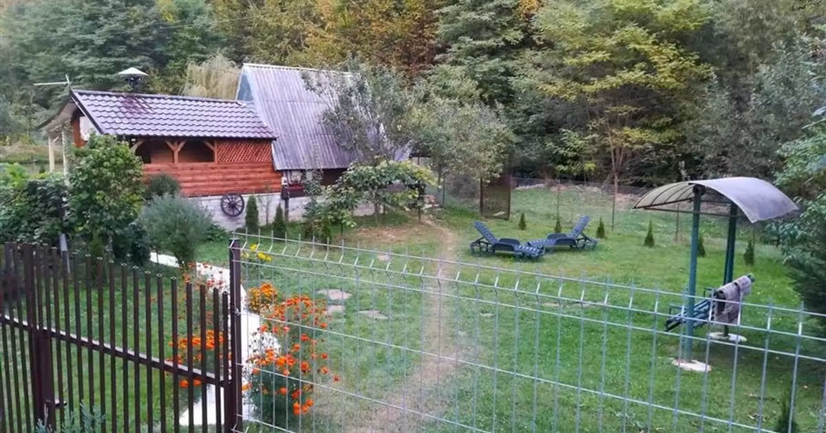 Hotel/Pensiune de vânzare de 400 mp, în Buceș