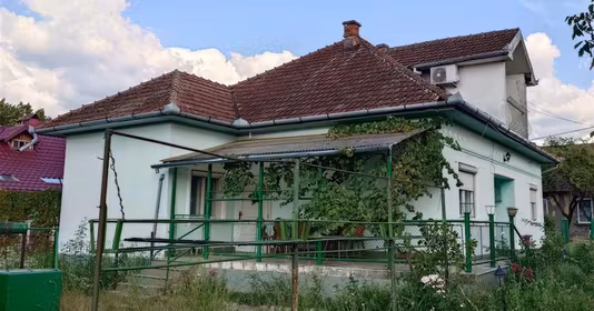 Casă Baia de Criș