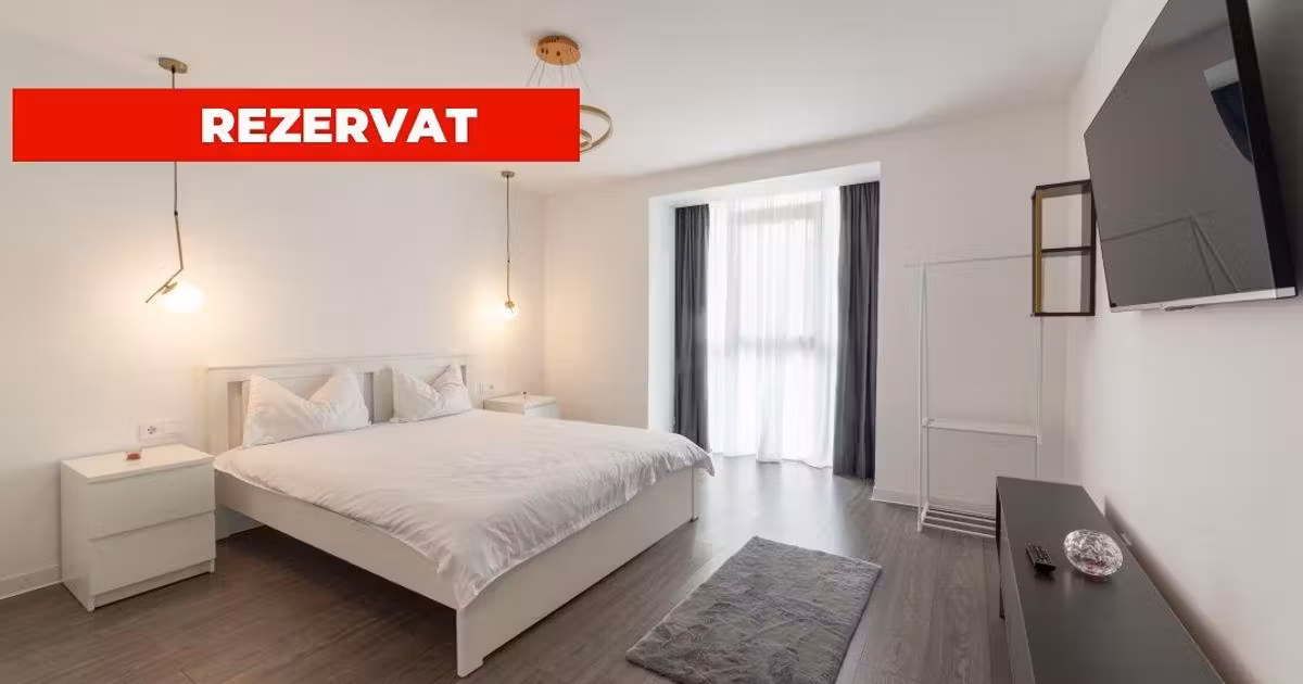 Apartament de vânzare cu 2 camere în zona Central, Pitești