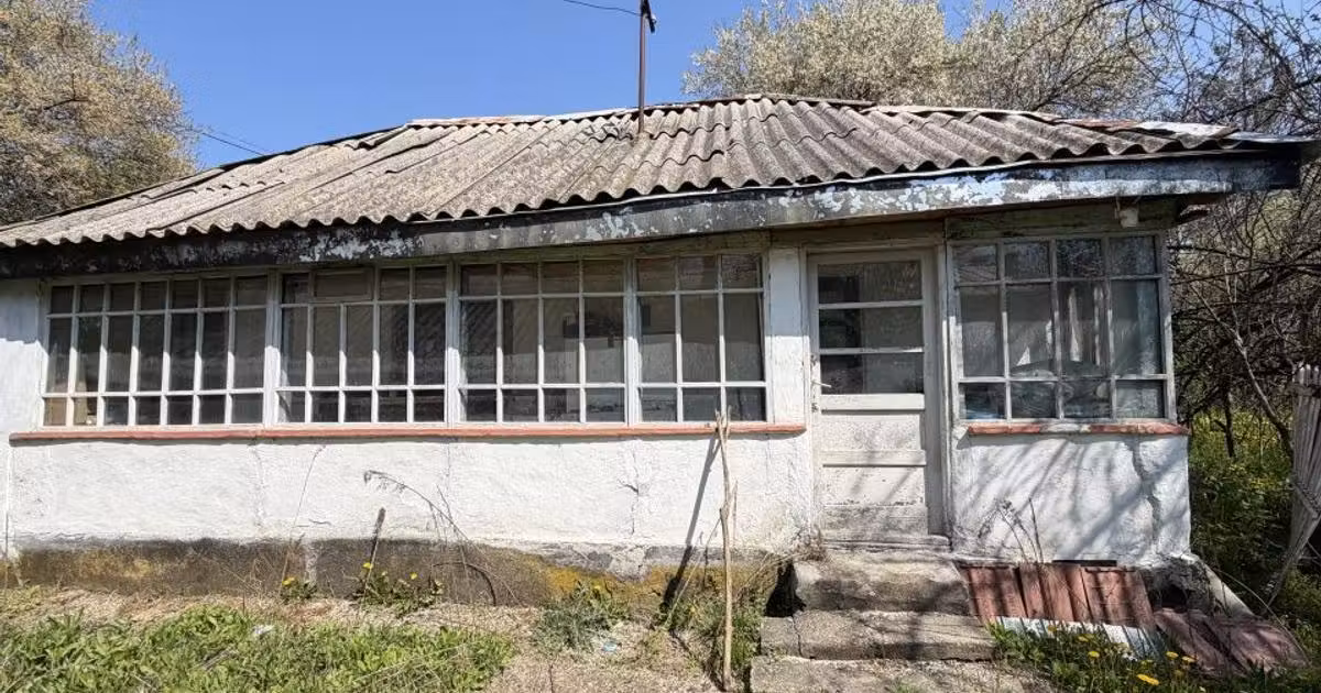 Casă individuală de vânzare cu 2 camere în Lunca Corbului