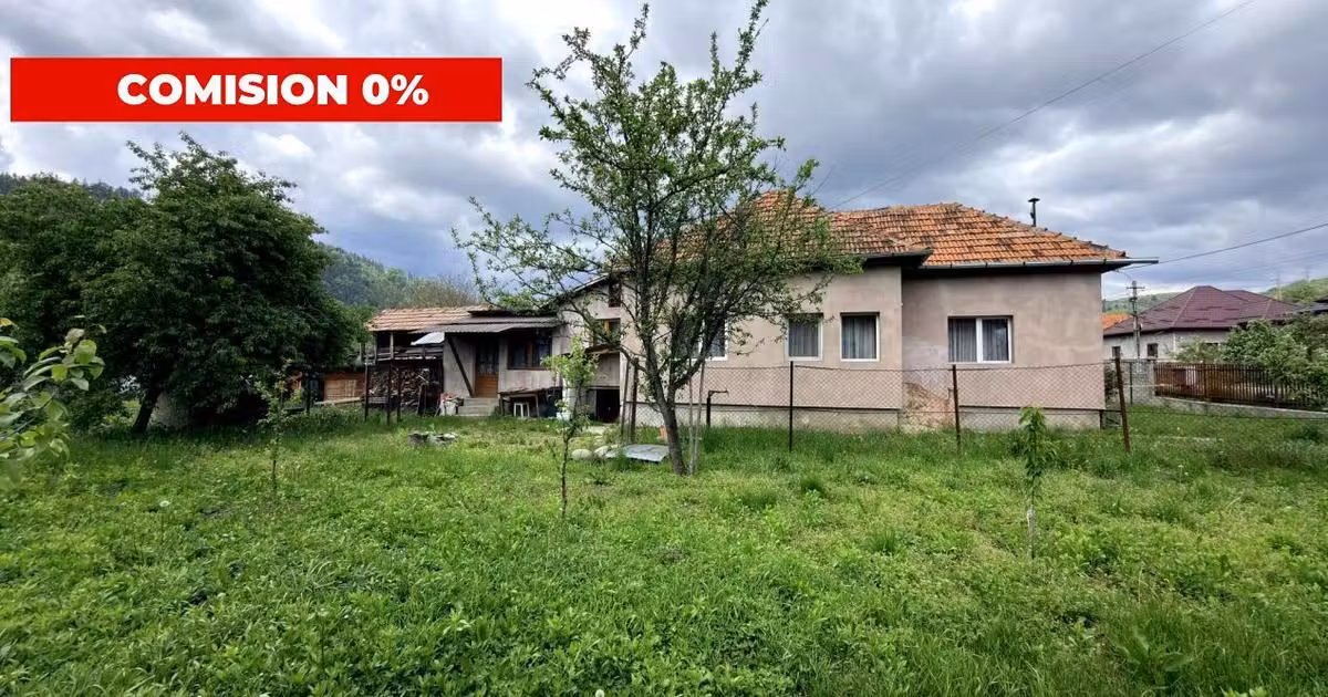 Casă individuală de vânzare cu 3 camere, mobilată în Lerești