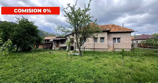 Casă Lerești