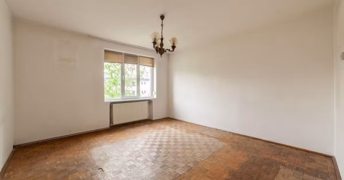 Apartament de vânzare cu 2 camere în zona Central, Pitești