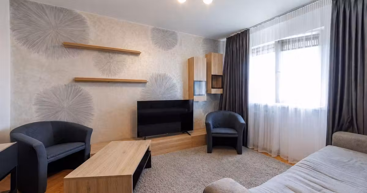 Apartament de vânzare cu 2 camere în zona Trivale, Pitești