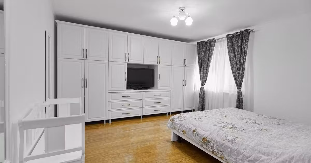 Casă individuală de vânzare cu 4 camere, mobilată în zona Găvana 3, Pitești