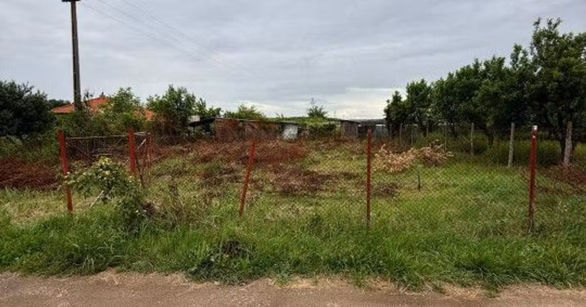 Teren Construcții intravilan de vânzare de 500 mp, în Botiz