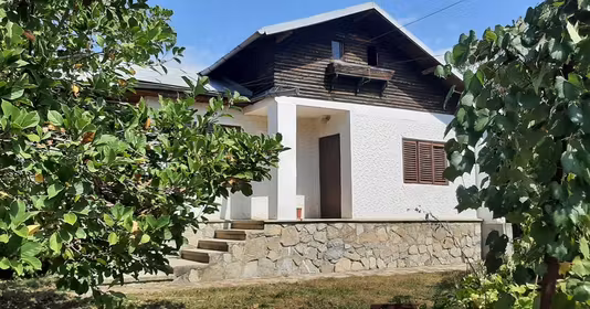 Casă Central