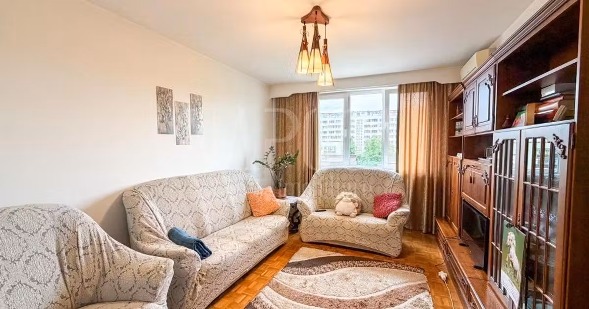 Apartament de vânzare cu 4 camere în zona Grigorescu, Cluj-Napoca