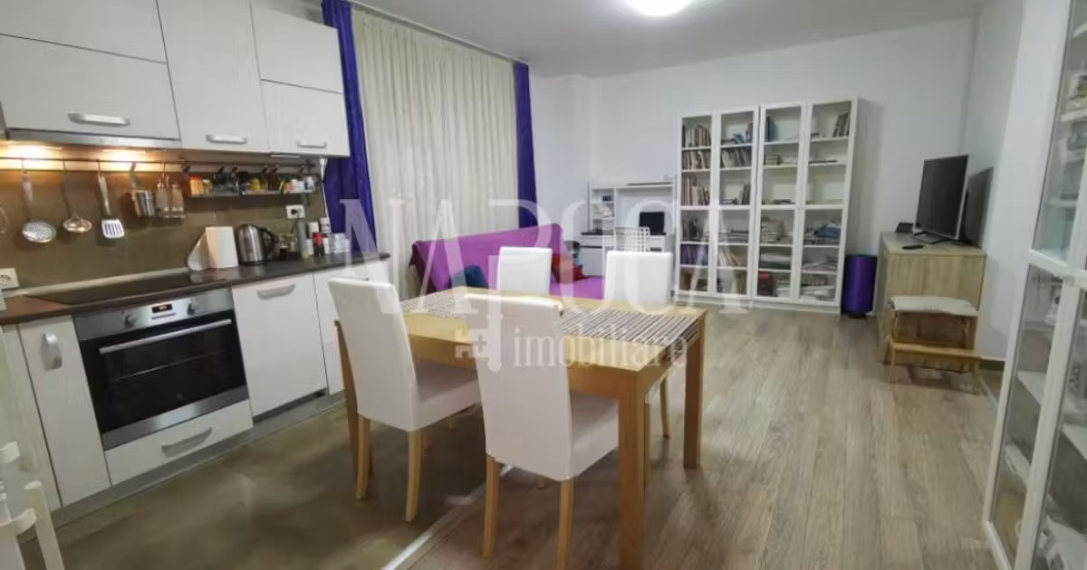 Apartament de vânzare cu 3 camere în zona Mănăștur, Cluj-Napoca