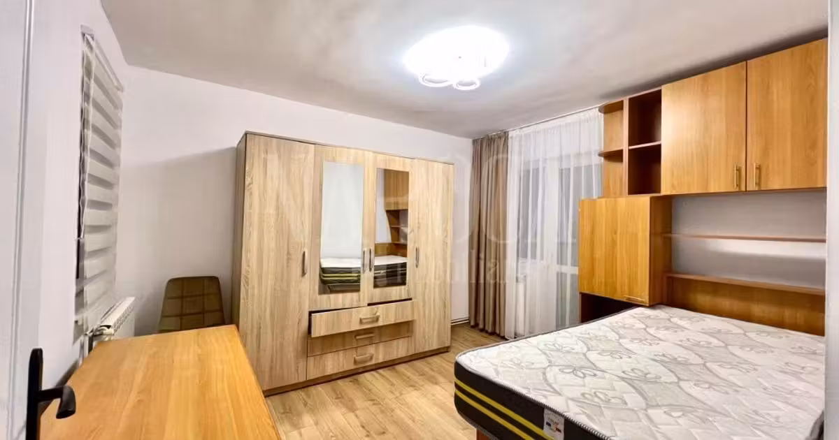 Apartament de vânzare cu 3 camere în zona Mănăștur, Cluj-Napoca