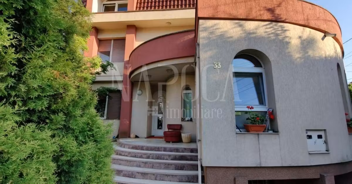 Casă individuală de vânzare cu 9 camere în zona Zorilor, Cluj-Napoca